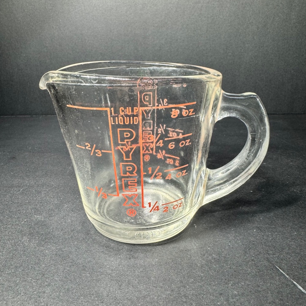 Vintage Pyrex 1 Cup Liquid Measuring Cup Red Lettering D-Handle #508 Made in USA
